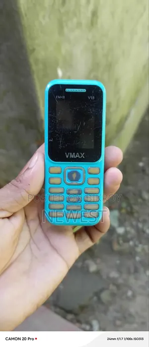 Vmax V18 Blue