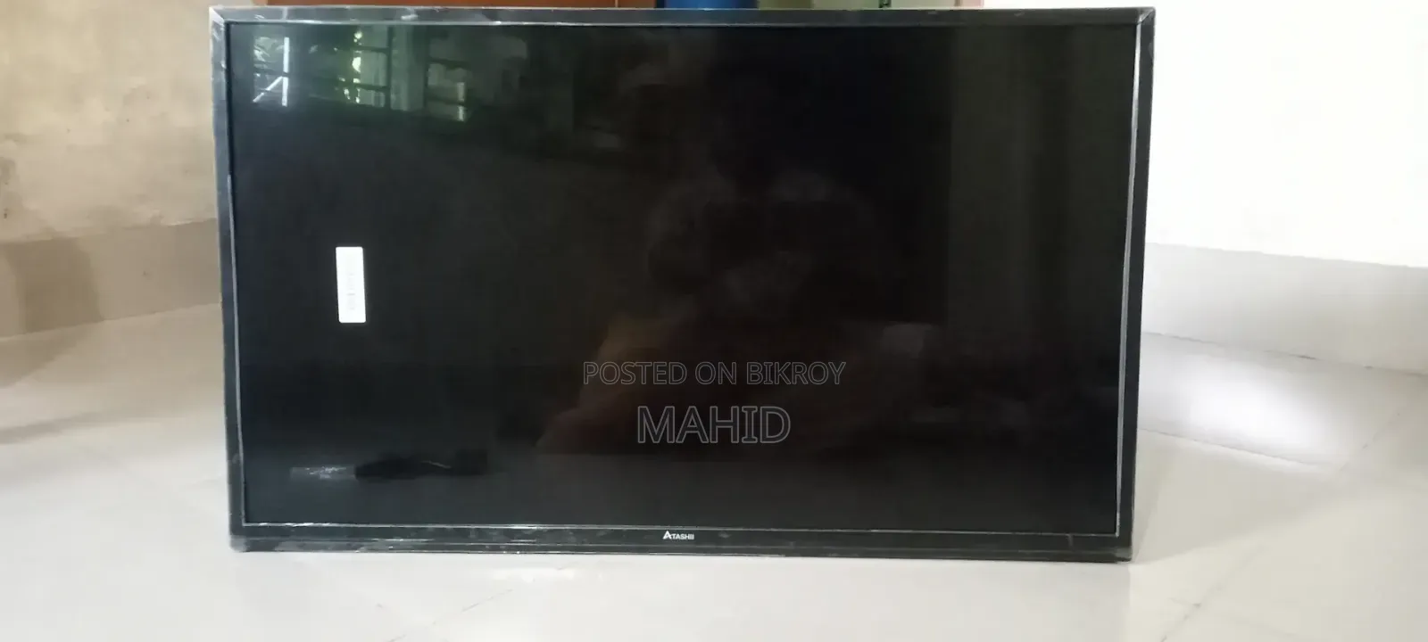 Atashii Led TV