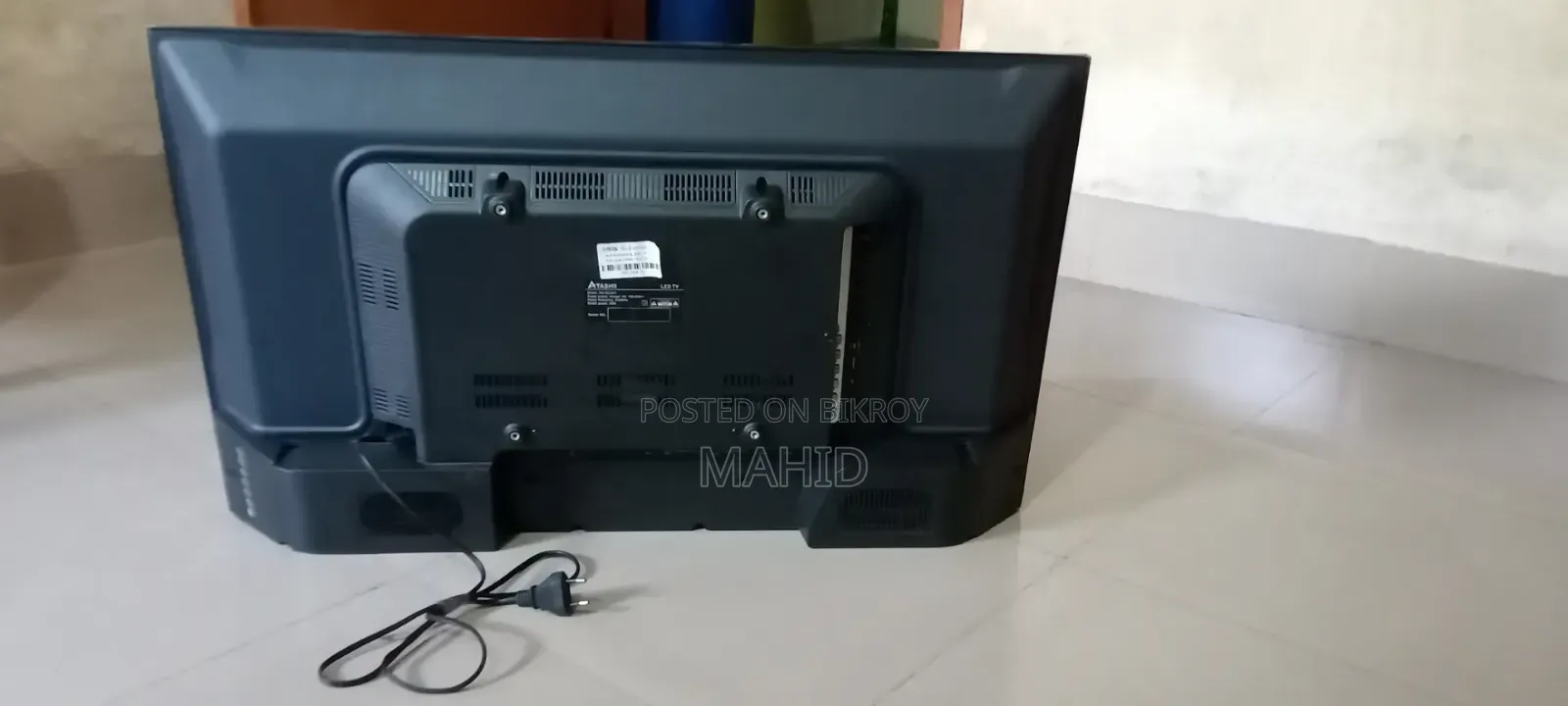 Atashii Led TV