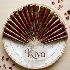 100% Organic & Chemical-Free Mehendi Cone