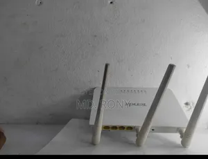 Tenda F3 Router