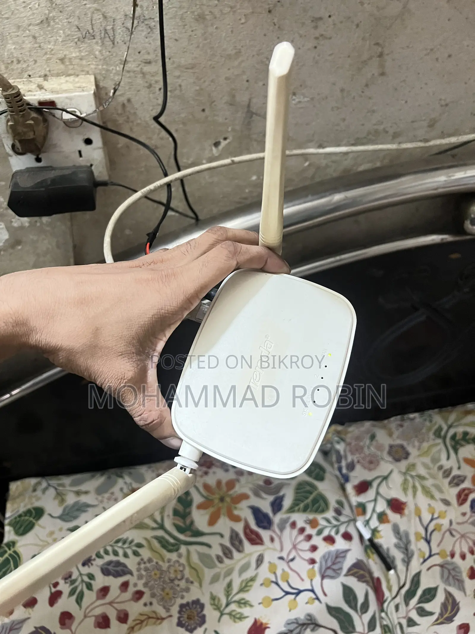 Tenda Router