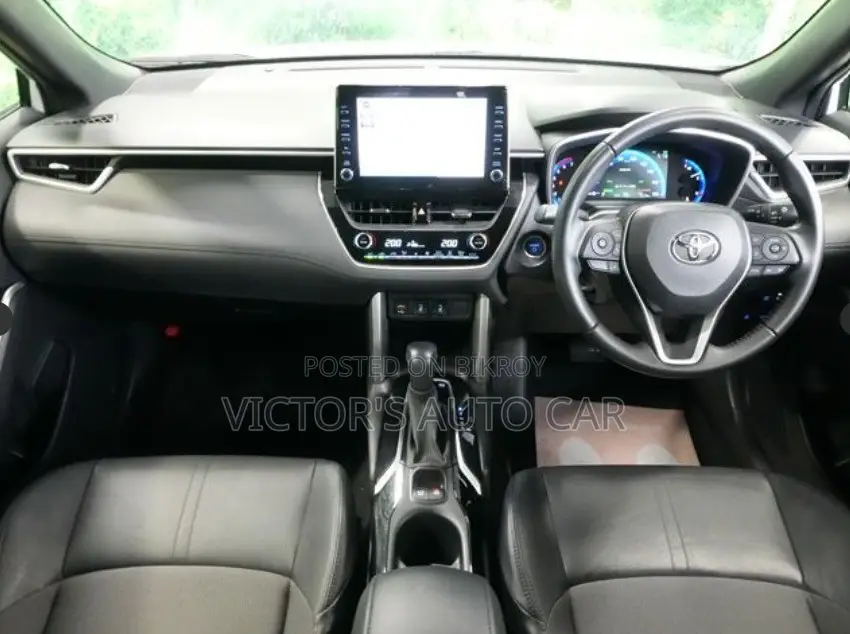 Toyota Corolla Cross 1.8 Hybrid AWD 2021 Pearl
