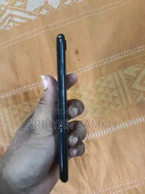 Apple iPhone 7 32 GB Black