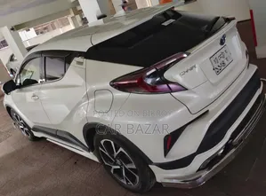 Toyota C-HR 2017 Pearl