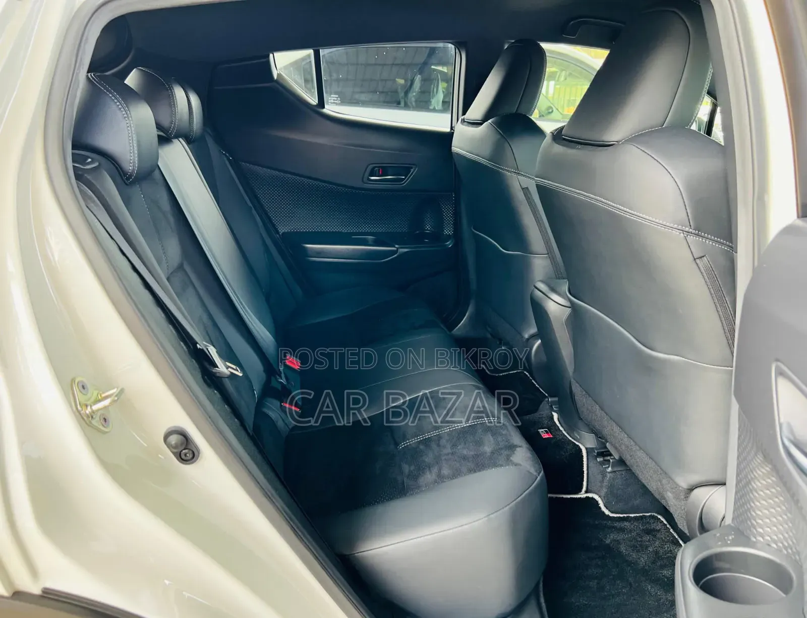 Toyota C-HR 2017 Pearl