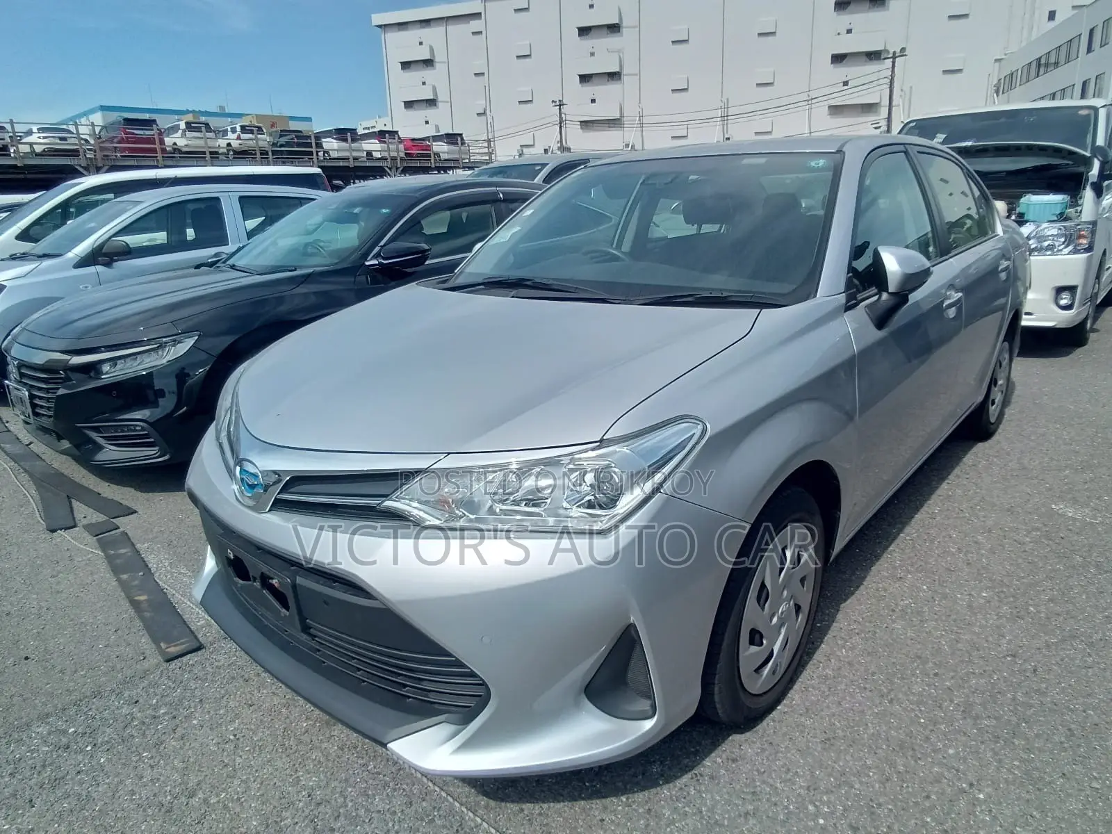 Toyota Axio 2021 Silver