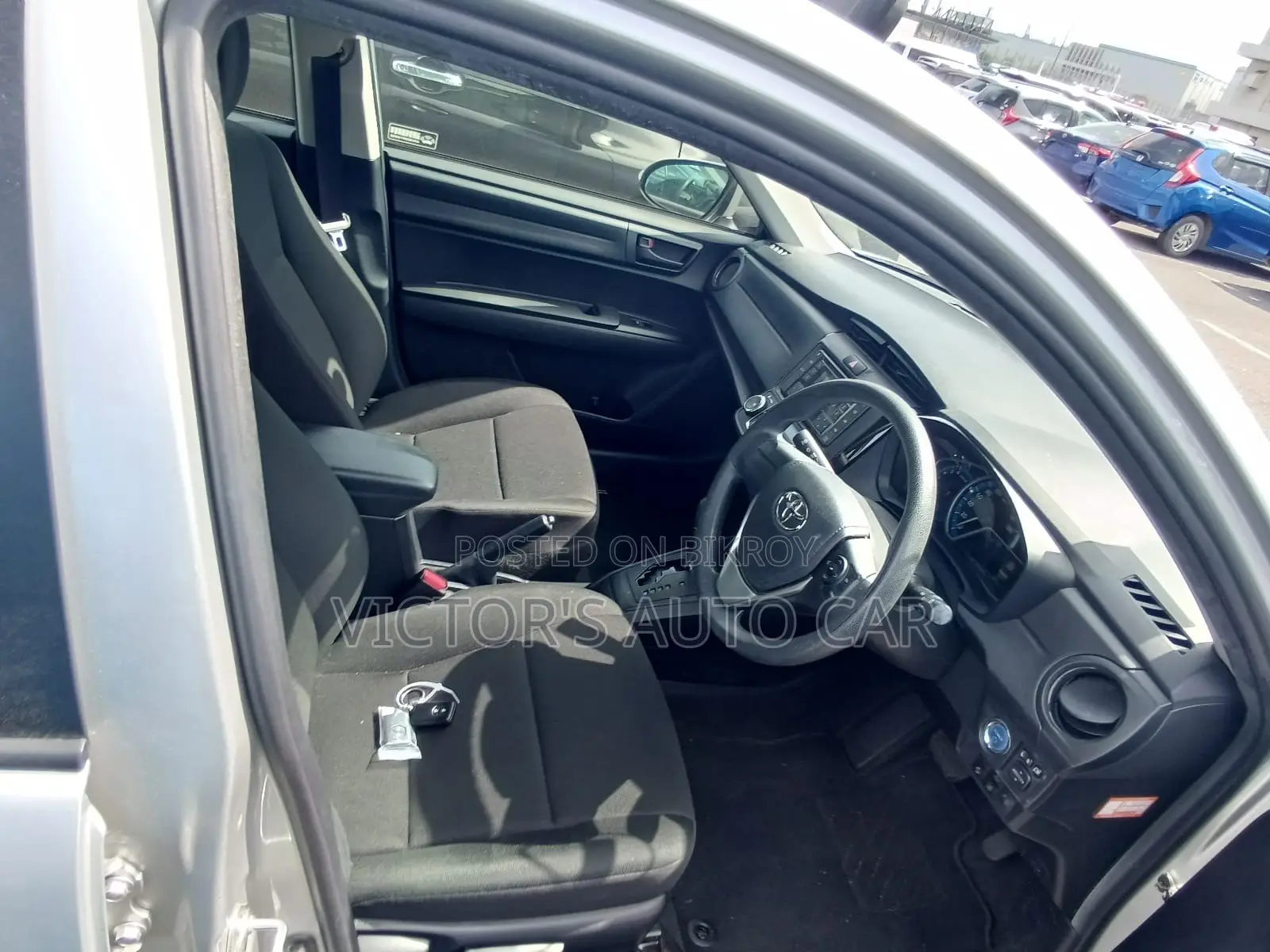 Toyota Axio 2021 Silver