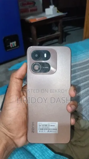 New Walton 64 GB Gold