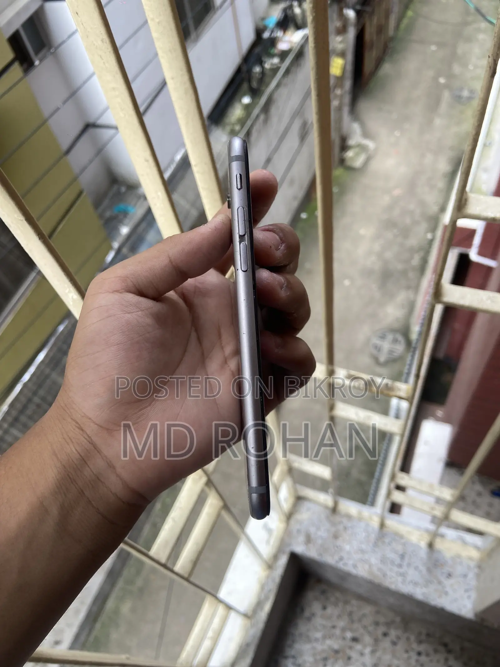 অ্যাপল আইফোন ৬ ৬৪ জিবি সাদা