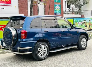 Toyota RAV4 Automatic 2003 Blue