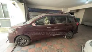 Suzuki Ertiga 2019 Red