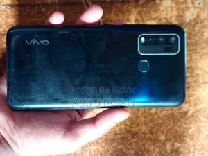 Vivo Y30 128 GB Black