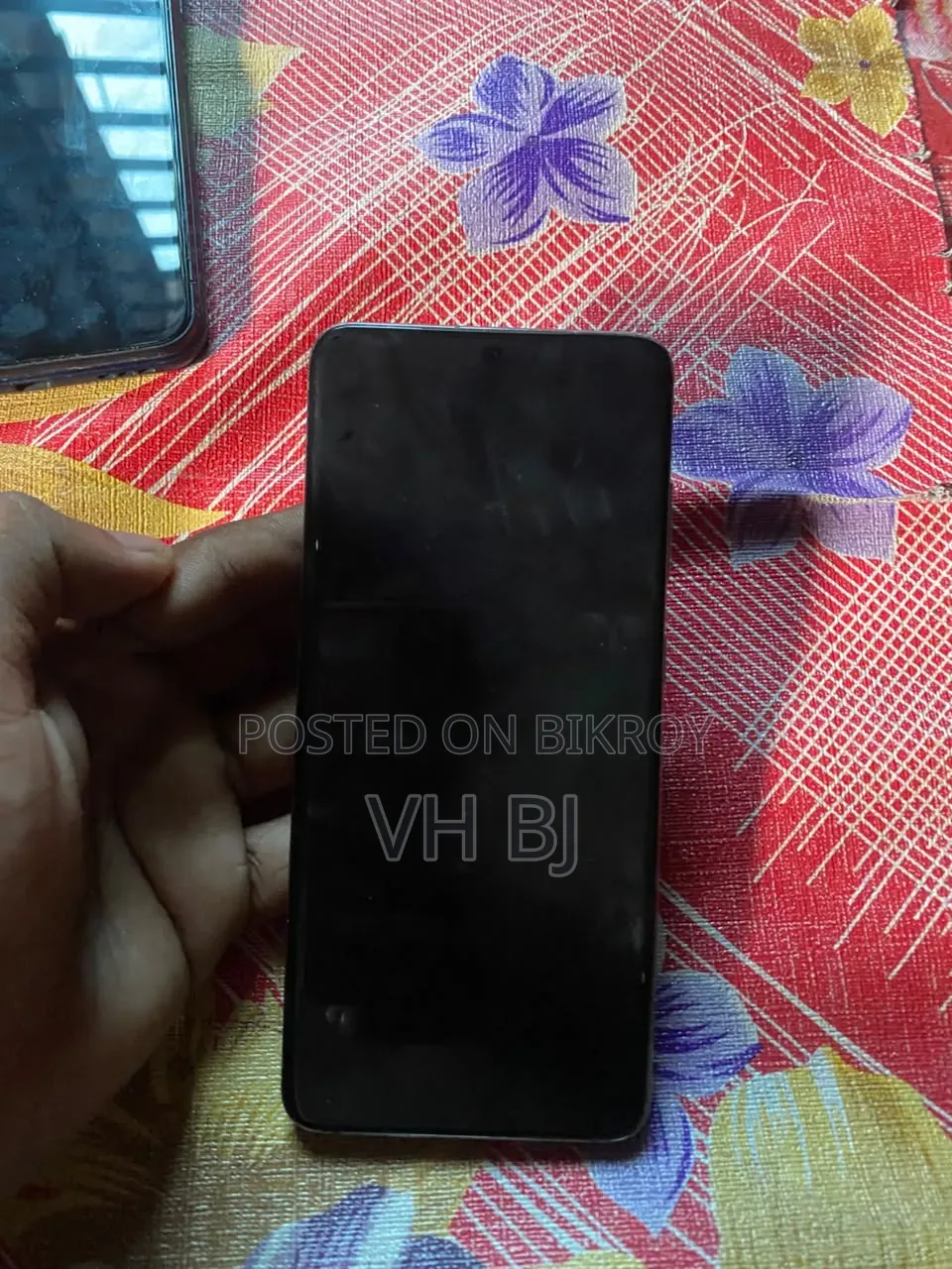 স্যামসাং গ্যালাক্সি এস২০ ৫জি ইউডব্লিউ ১২৮ জিবি ব্ল্যাক