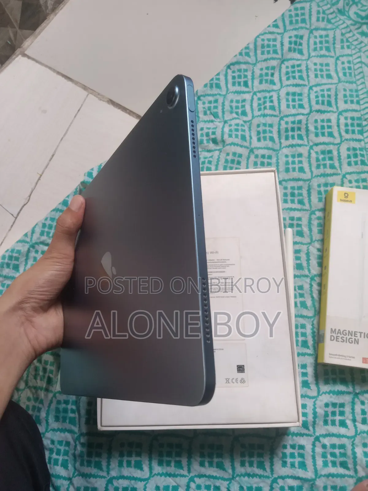 Apple iPad Air (2022) 64 GB Blue