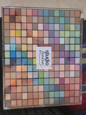 Superdrug Studio London 196 Eyeshadow Palette
New