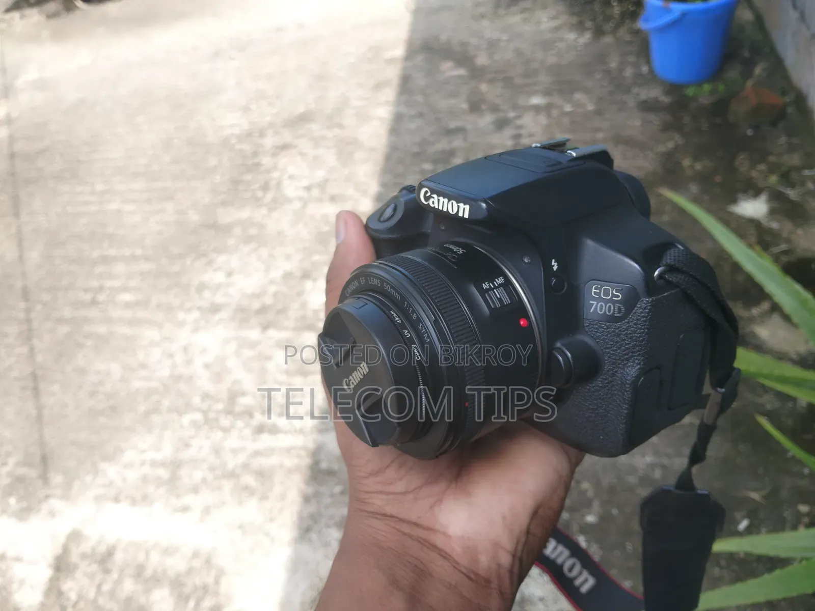 DSLR 700D