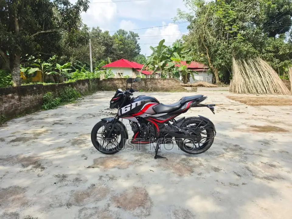 Bajaj Pulsar N160 2024 Black