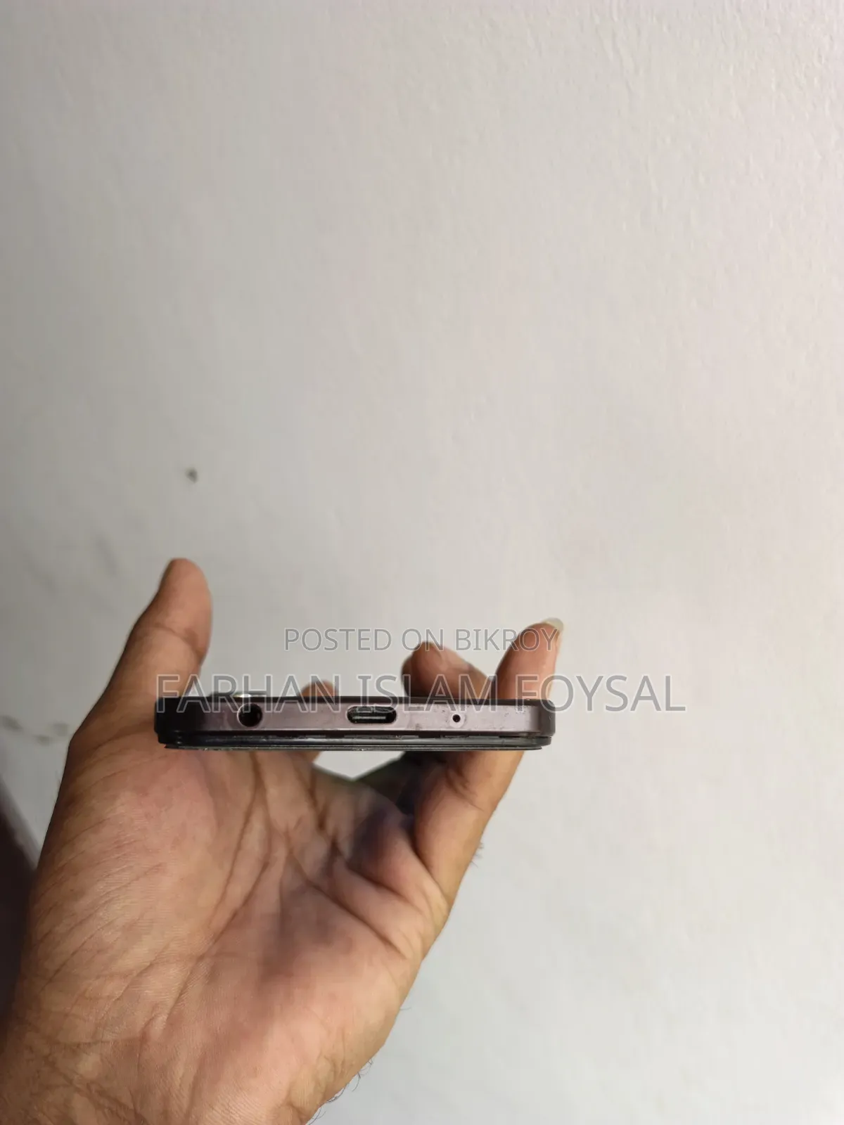 Vivo Y18 128 GB Red