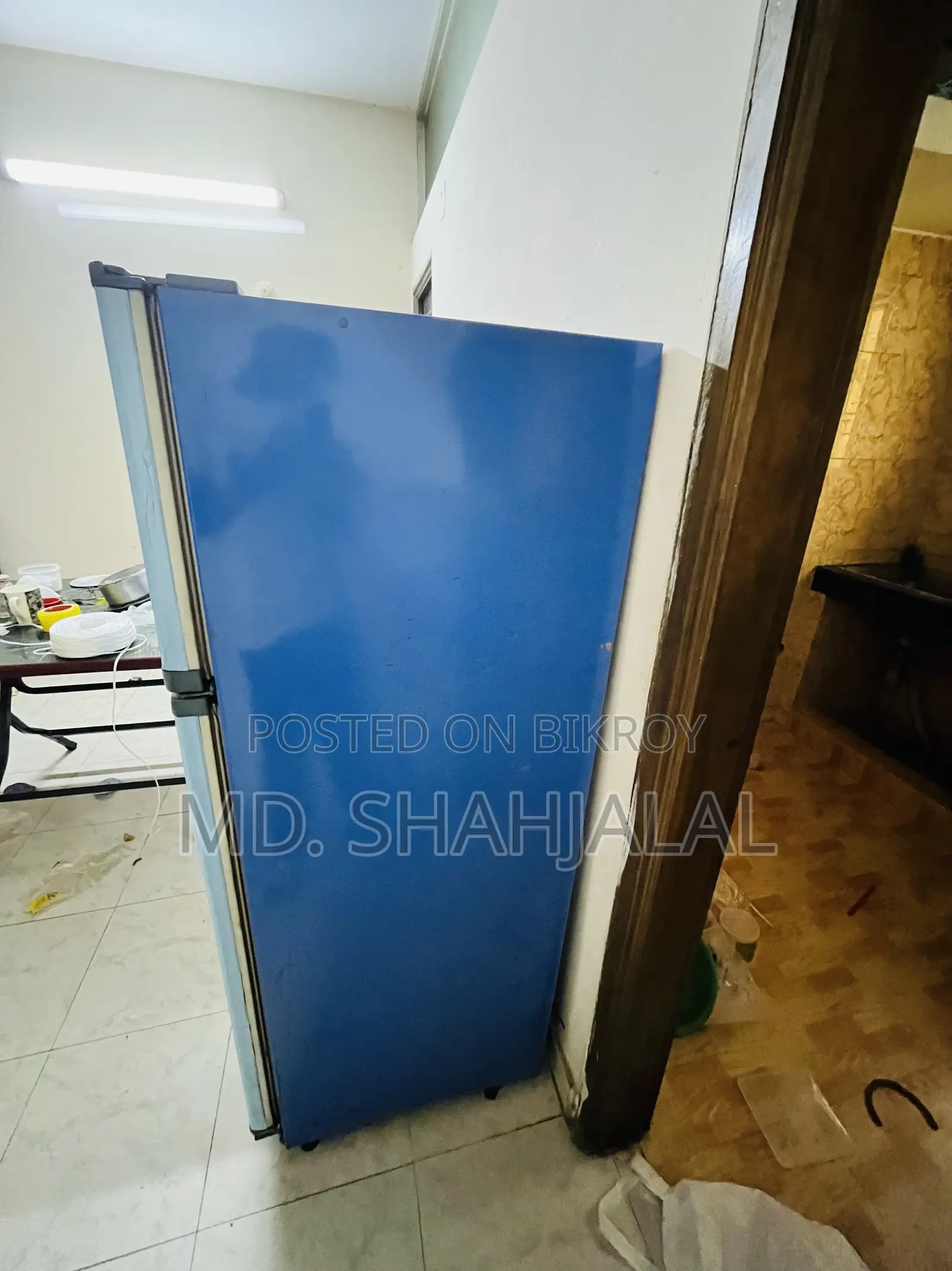 Singer FRIDGE
