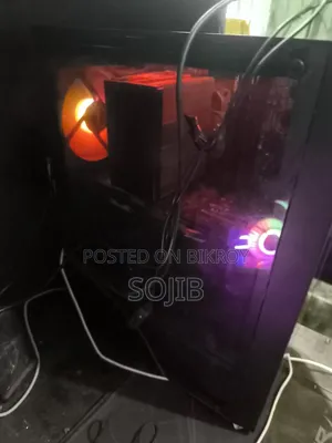 Desktop Computer MSI Aegis RS 12TJ-282US 32GB AMD Ryzen 5 SSD 256GB