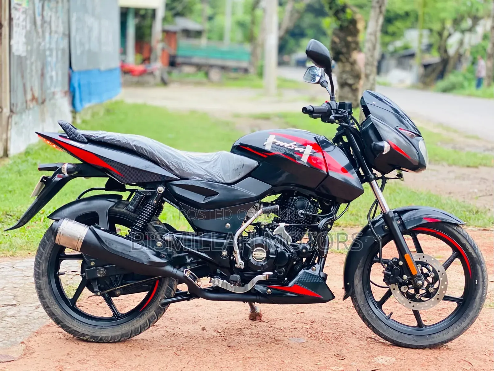 Bajaj Pulsar 150 2023 Black