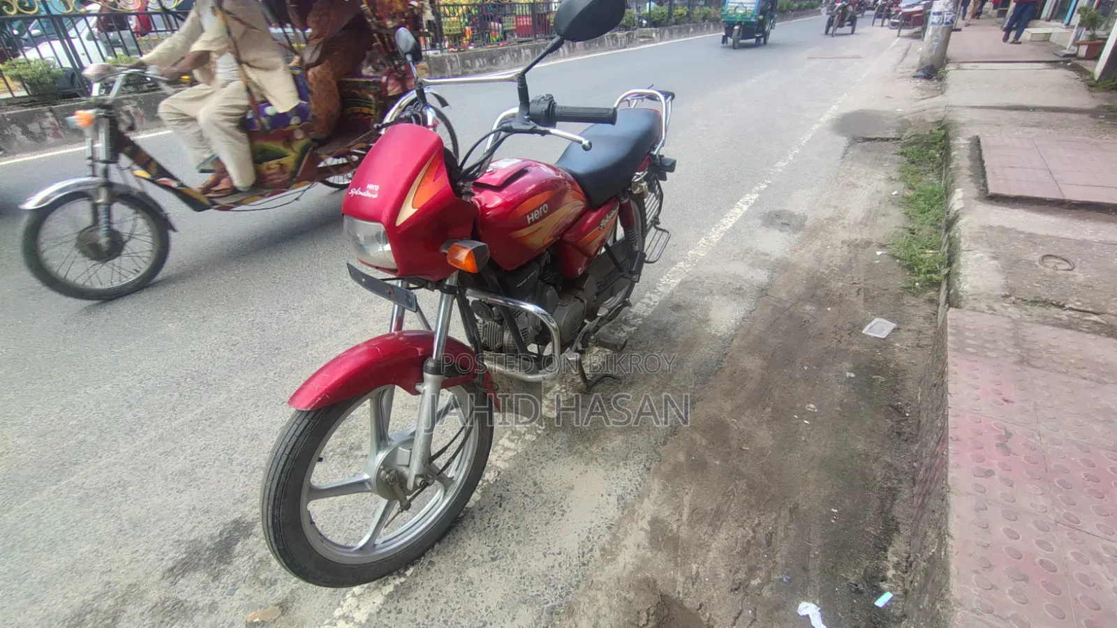 হিরো স্প্লেন্ডার প্লাস ২০১৮ রেড