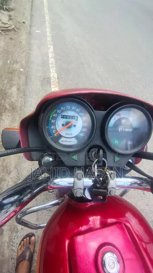 হিরো স্প্লেন্ডার প্লাস ২০১৮ রেড