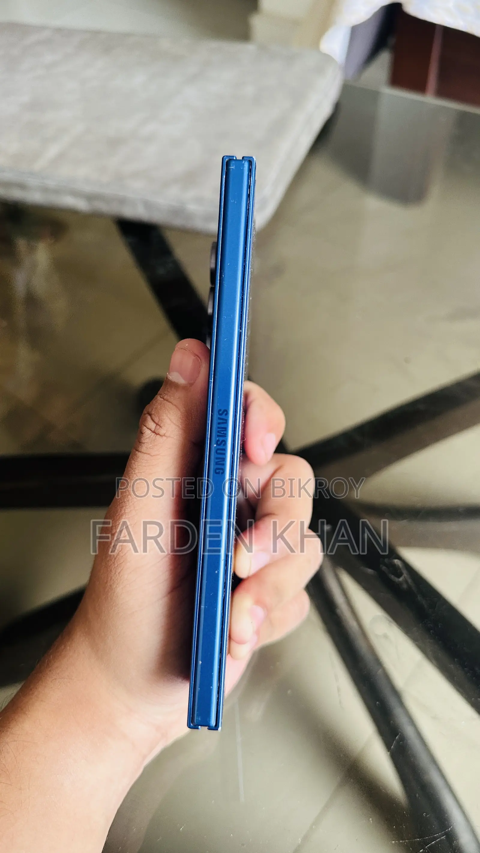 Samsung Z 16 GB Blue