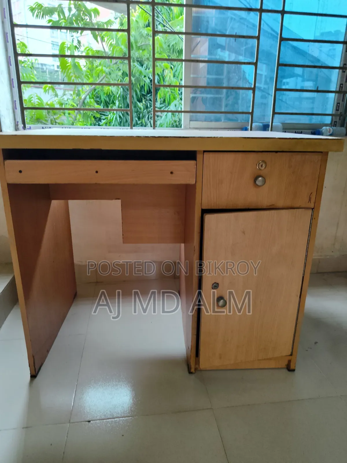 Computer Table