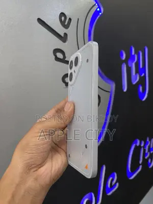 টেকনো পোভা ৭ প্রো ৫জি ২৫৬ জিবি হোয়াইট