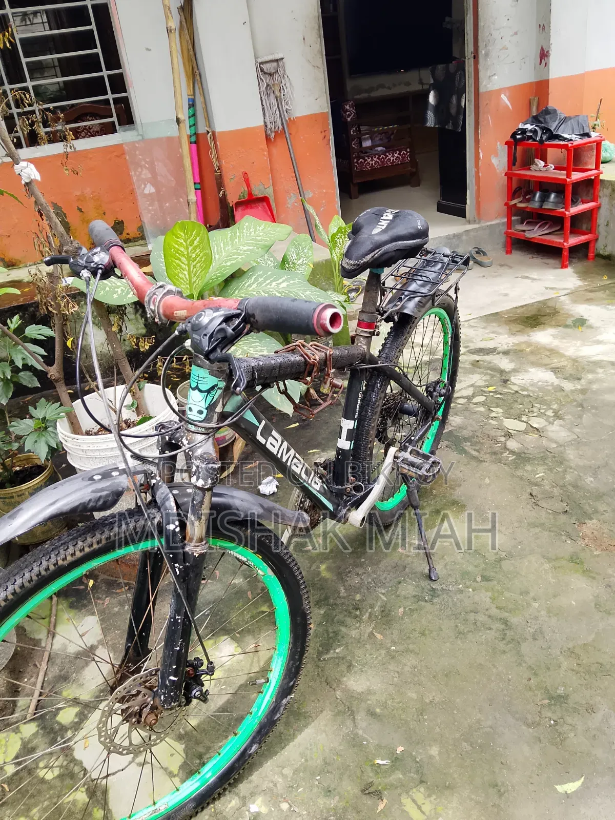 একটি সাইকেল বিক্রি করা হবে