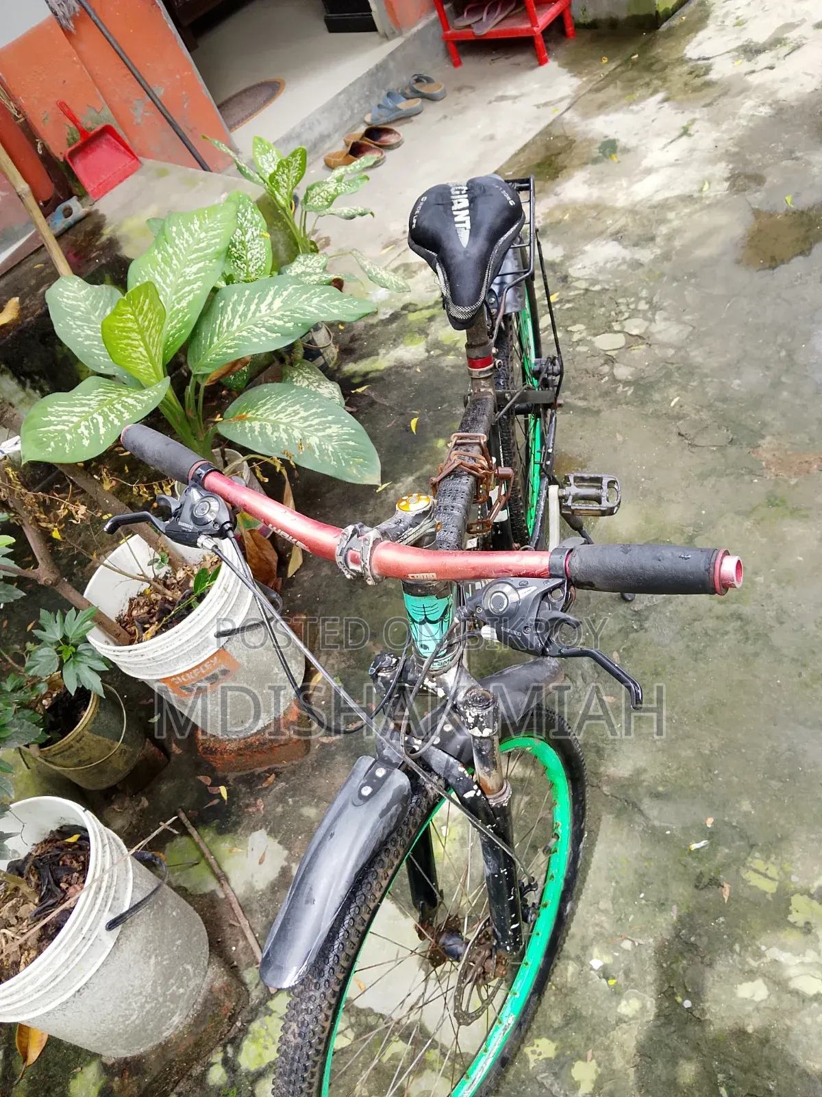 একটি সাইকেল বিক্রি করা হবে