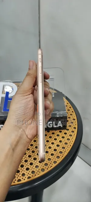 অ্যাপল আইফোন ৮ প্লাস ৬৪ জিবি গোলাপি