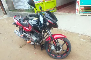 Bajaj Pulsar 150 2016 Red