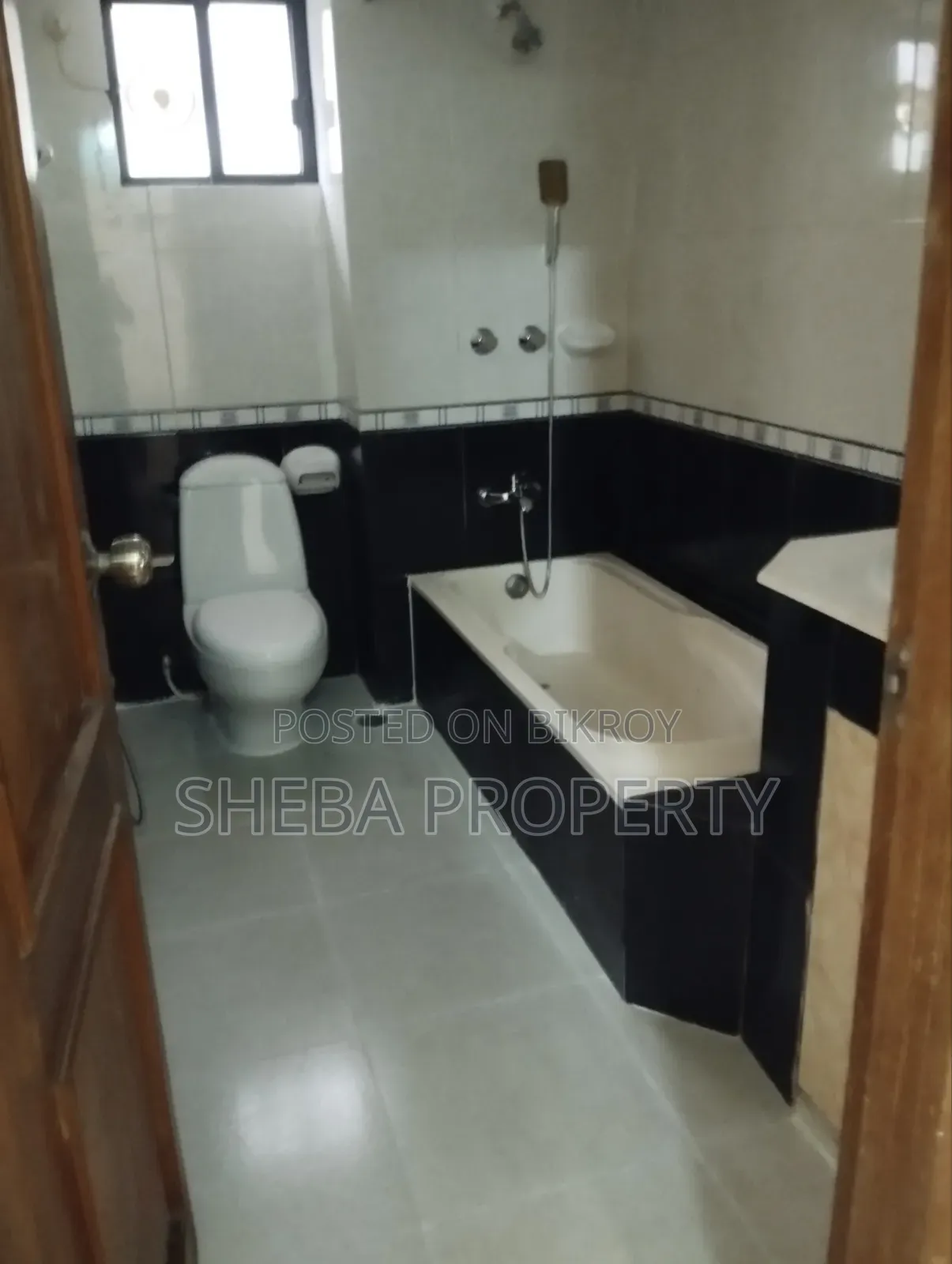 Furnished 3 bedroom Apartment in Gulshan for rent