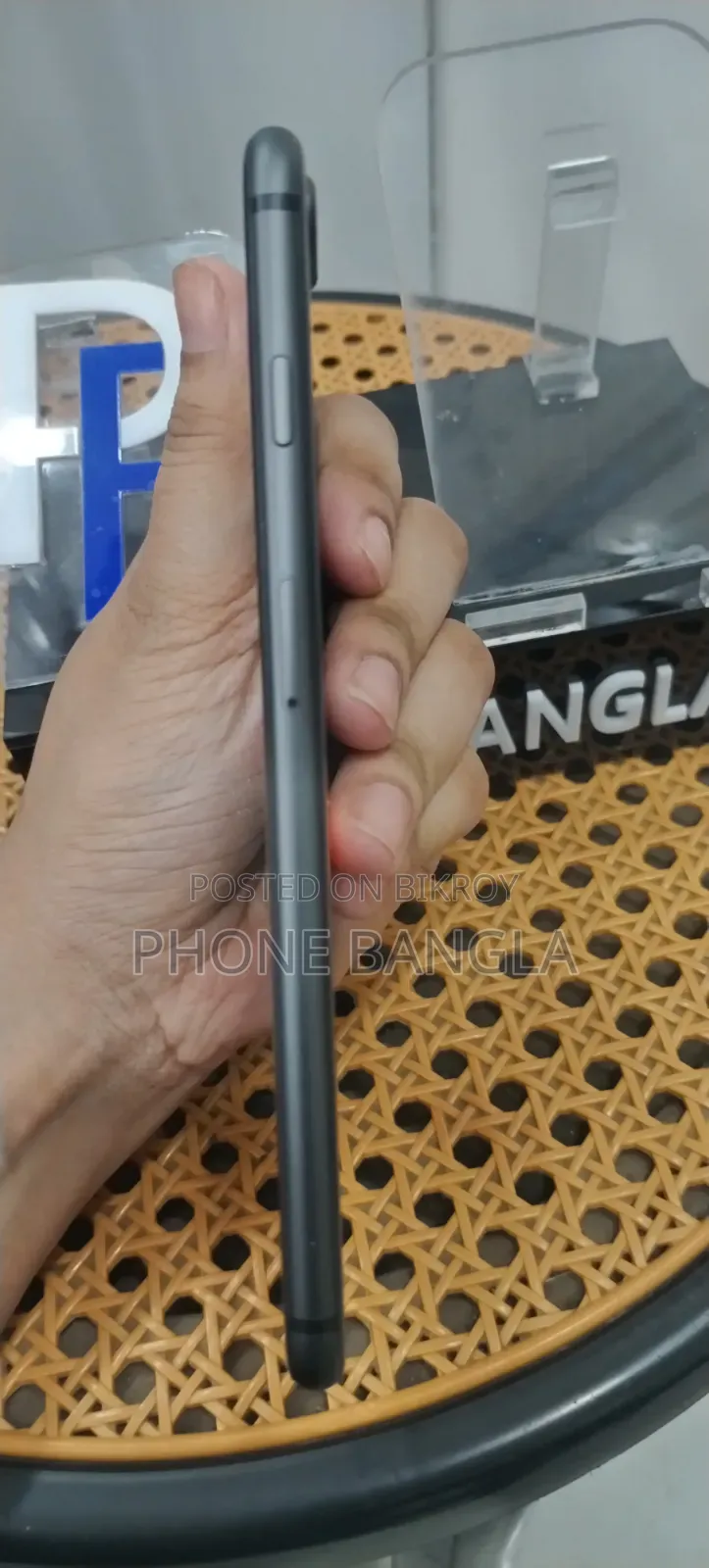 Apple iPhone 8 Plus 64 GB Black
