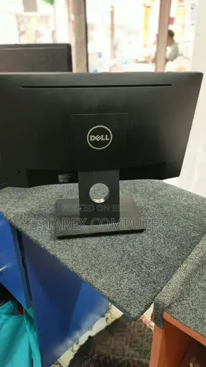19 Inch Dell Monitor