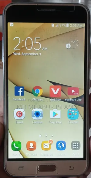 Samsung Galaxy J3 8 GB Gold