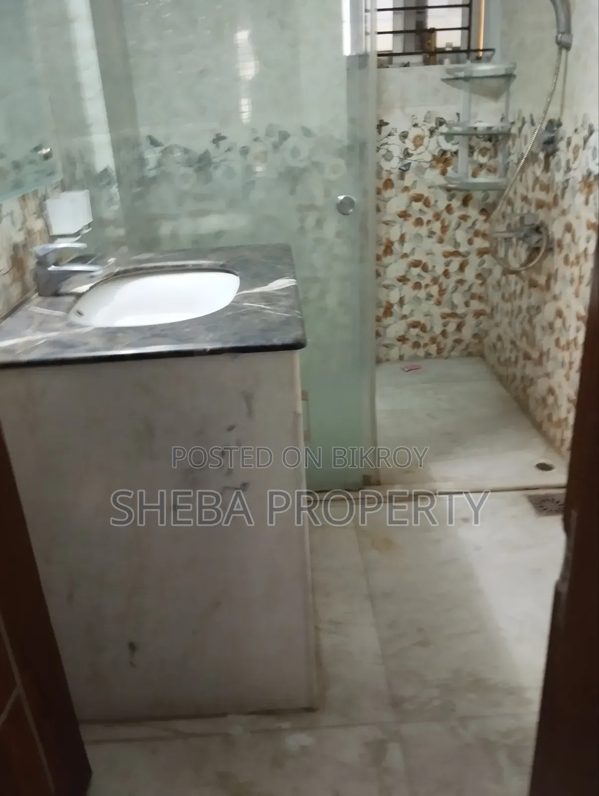 গুলশান ১ এ ভাড়ার জন্য এক্সক্লুসিভ ফার্নিশড অফিস অ্যাপার্টমেন্ট