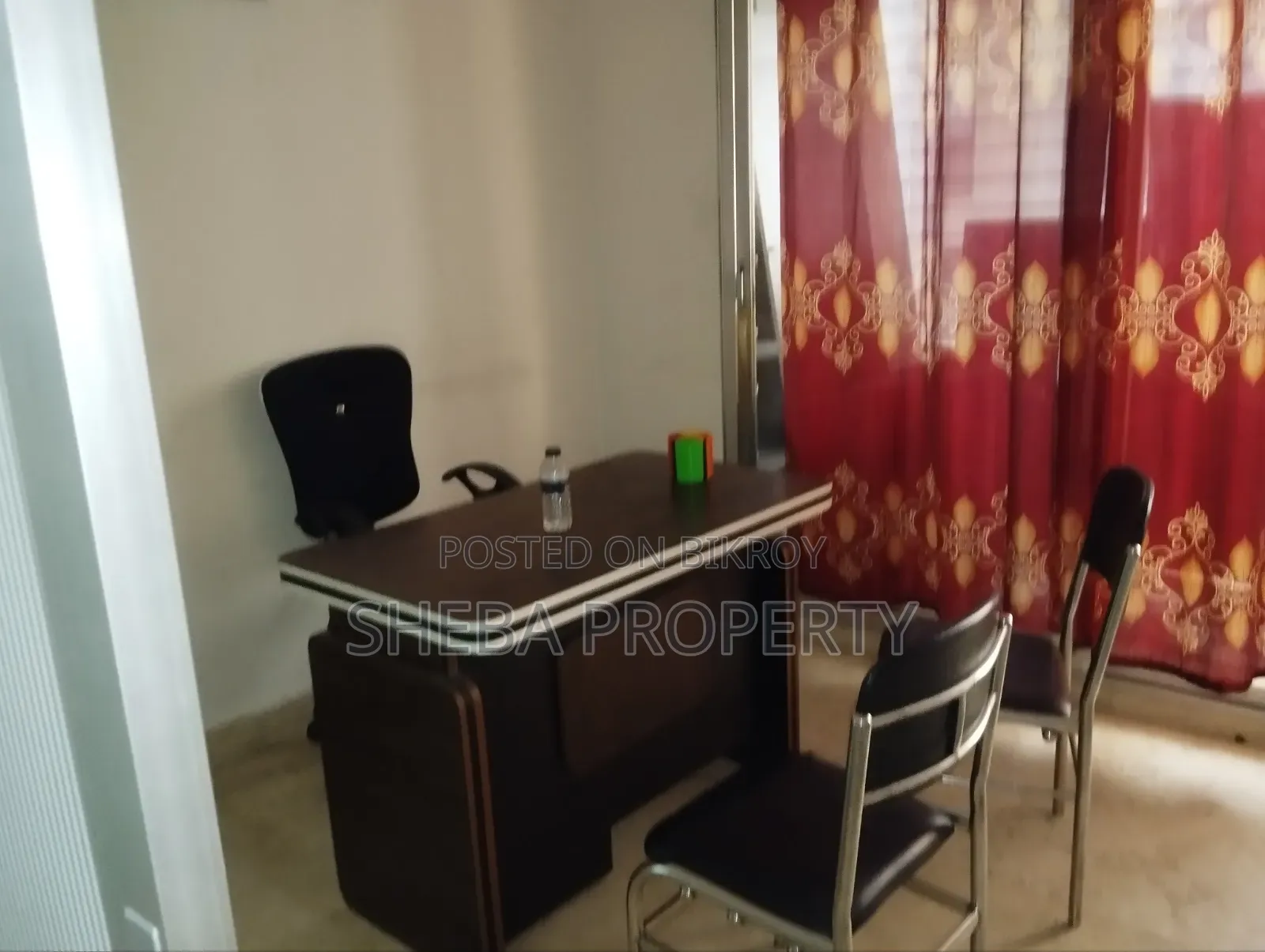 গুলশান ১ এ ভাড়ার জন্য এক্সক্লুসিভ ফার্নিশড অফিস অ্যাপার্টমেন্ট