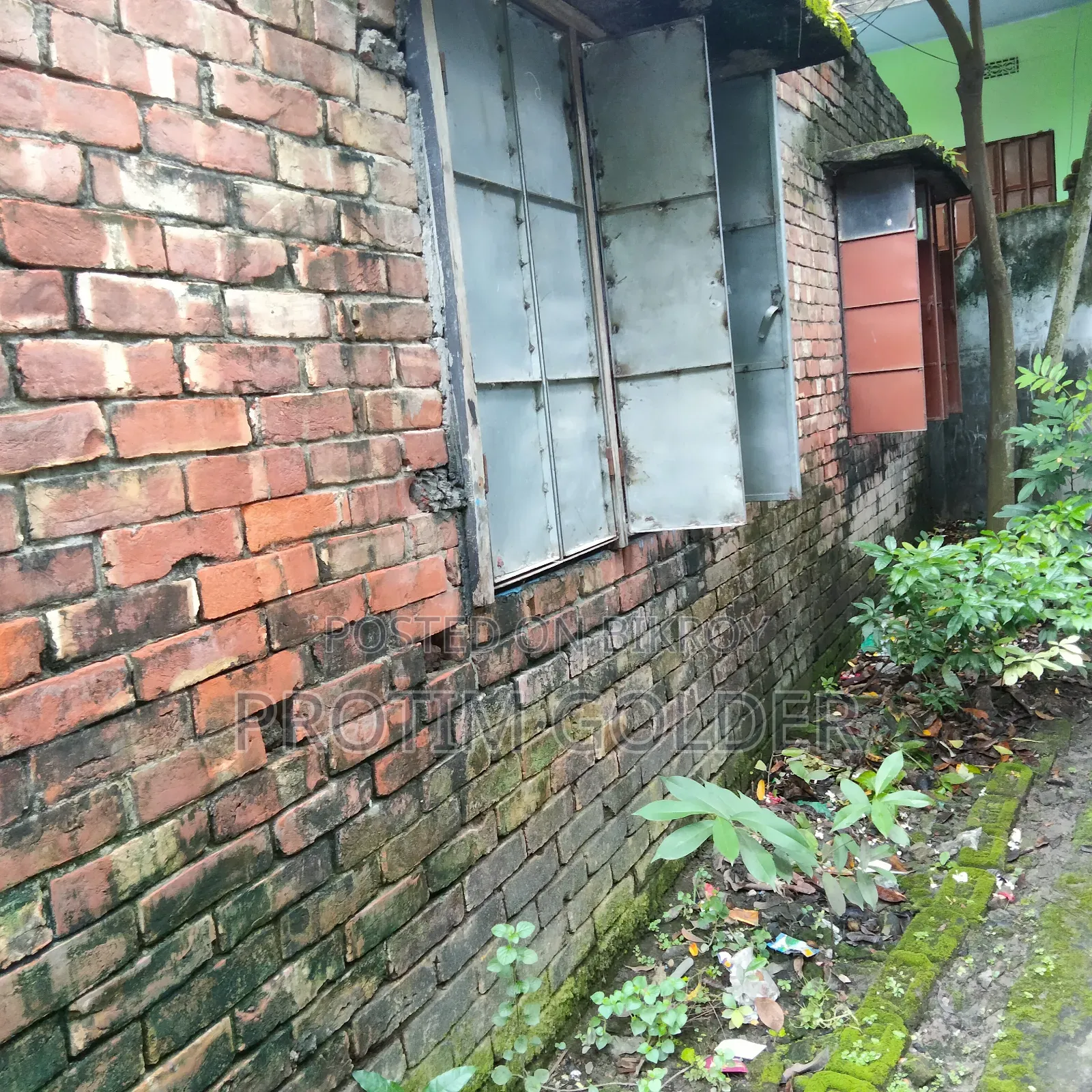 Furnished 3 Bedroom House in Khulna, Khulna Sadar for sale