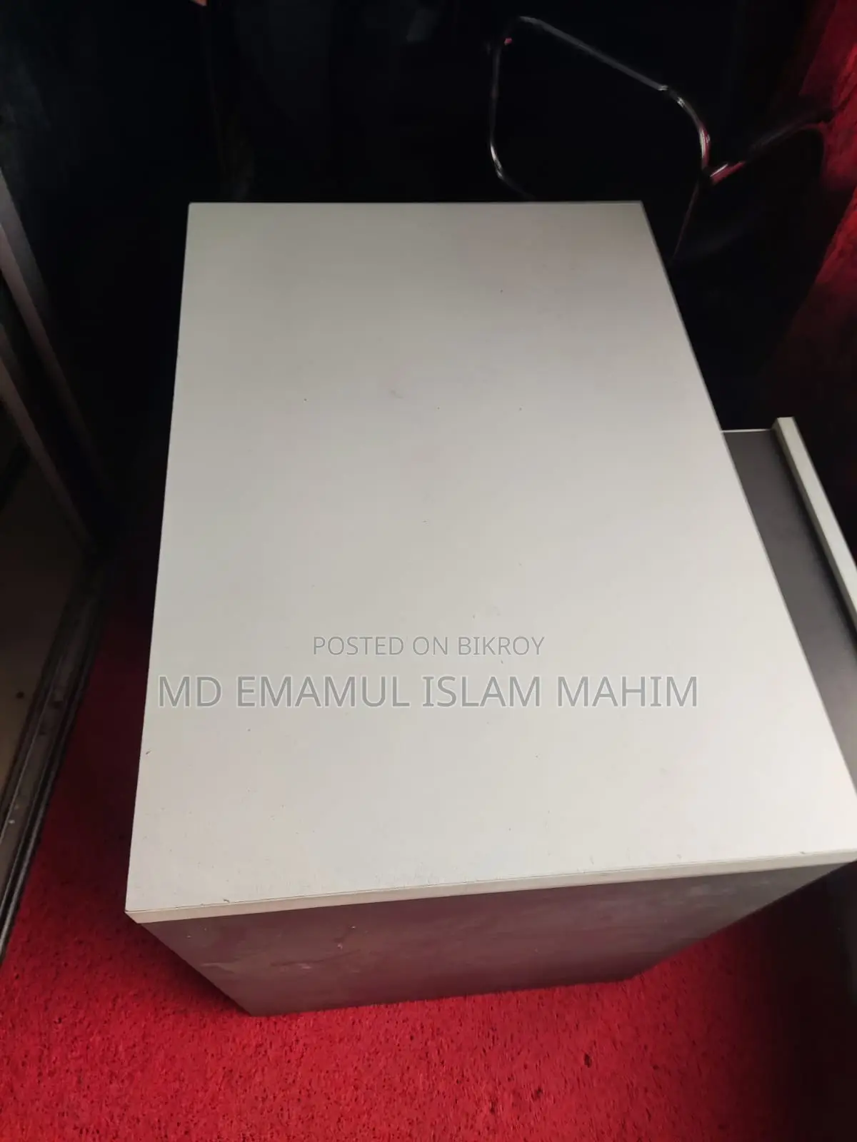 কম্পিউটার টেবিল বিক্রি হবে