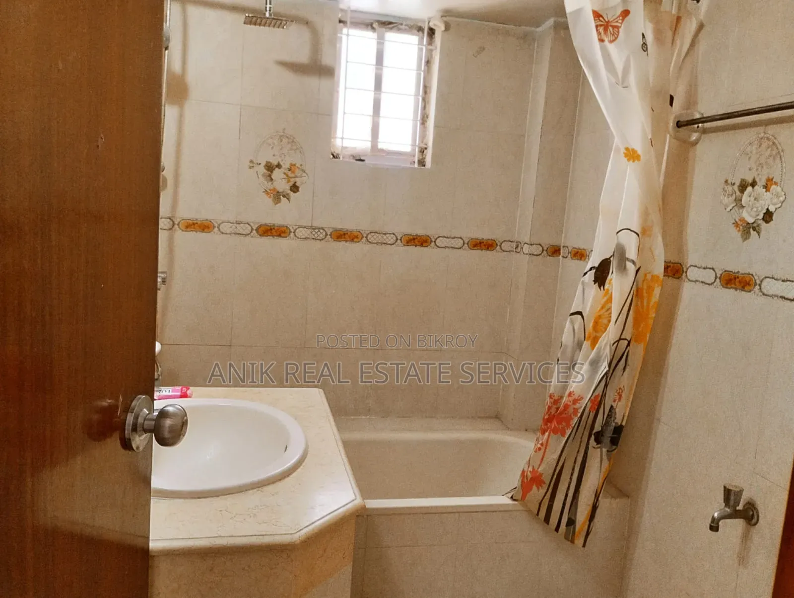 Furnished 3-Bedroom Apartment in Anik Real Estate, Gulshan for rent