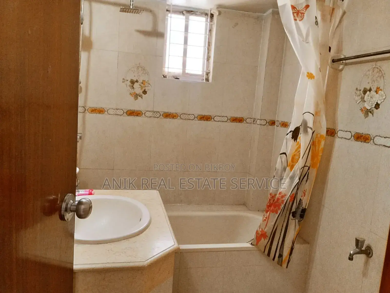 Furnished 3-Bedroom Apartment in Anik Real Estate, Gulshan for Rent