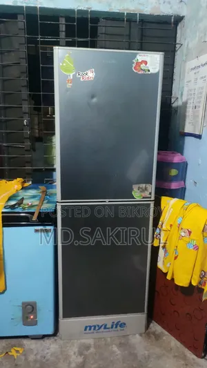 ফ্রিজ বিক্রি হবে (কম্প্রেসার ছাড়া)