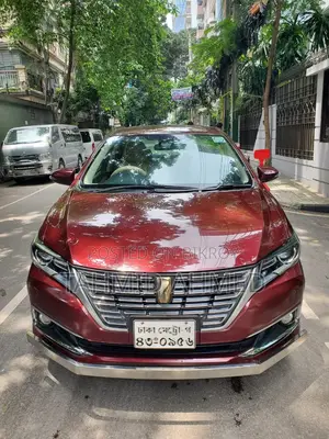 টয়োটা প্রমিও ২০১৯ লাল