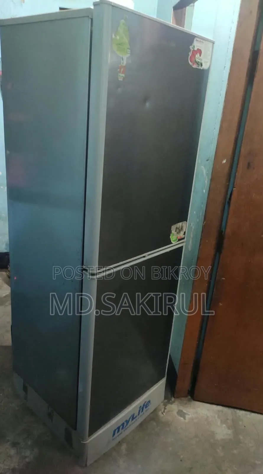 ফ্রিজ বিক্রি হবে (কম্প্রেসার ছাড়া)