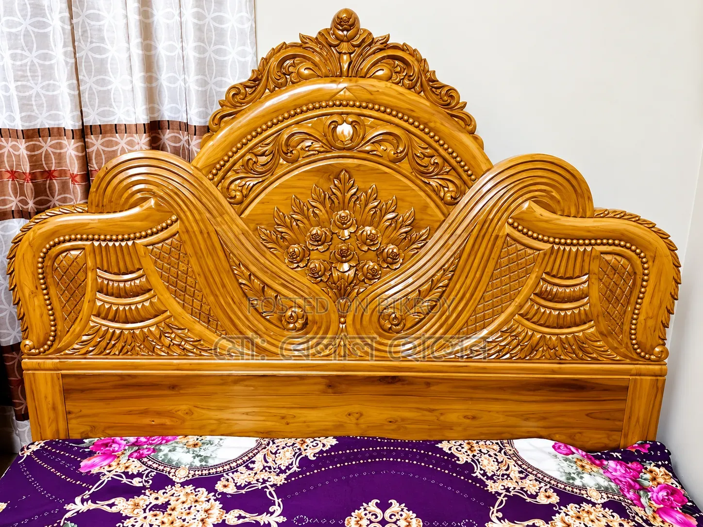 Teak Wood Box Bed 6/7 Feet