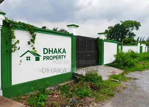 Corner 5 Katha South/West at Sector-16/A